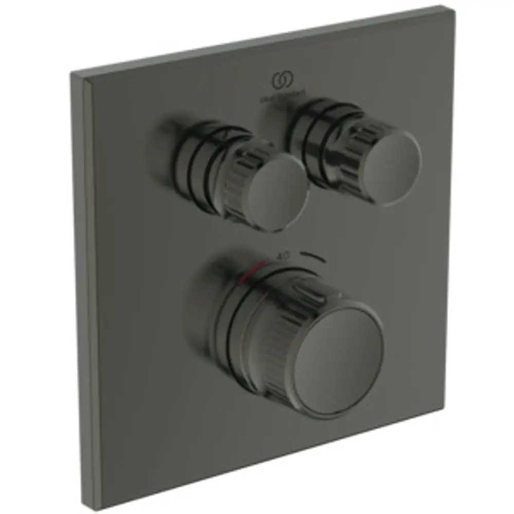 Wandmontierter Thermostat von Ideal Standard mit drei Drehknöpfen für Temperatureinstellung und Wasserfluss, in der Farbe Magnetic Grey.